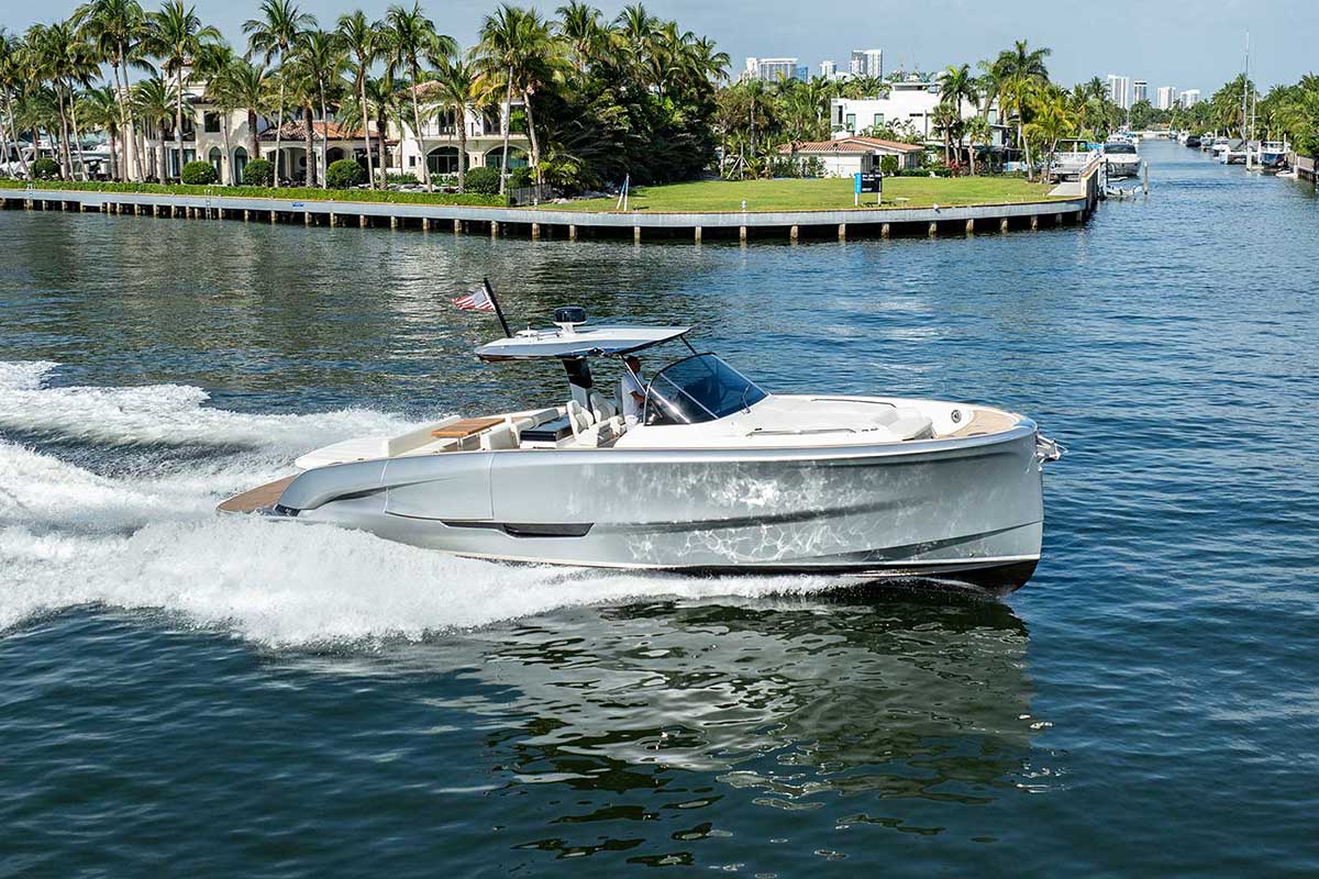 44 Open - Solaris Power Florida