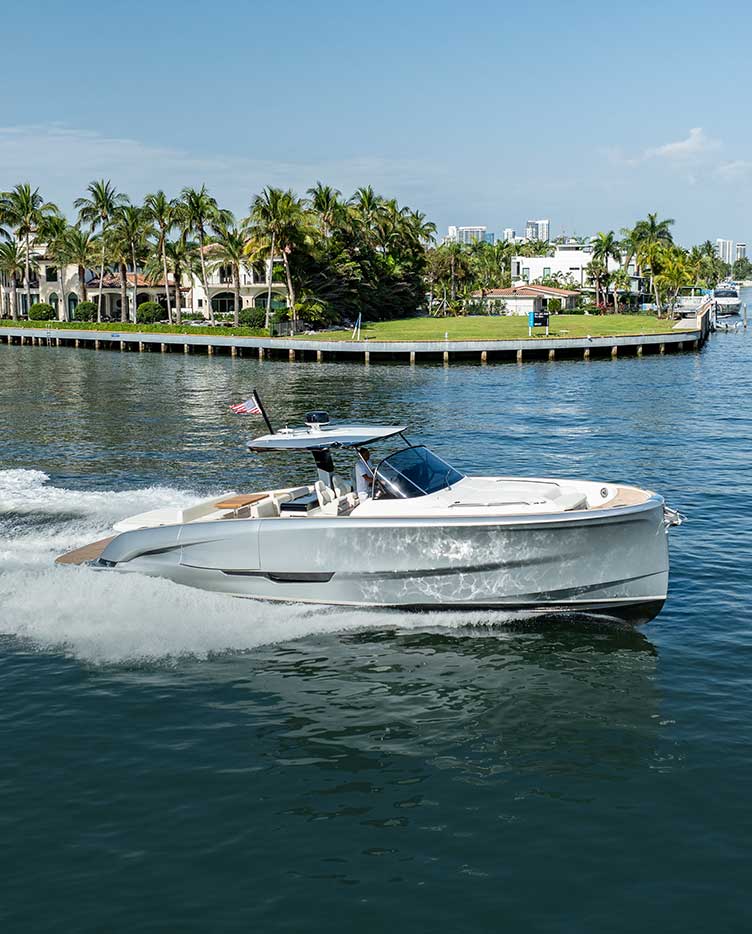 Solaris_Power_44_Open